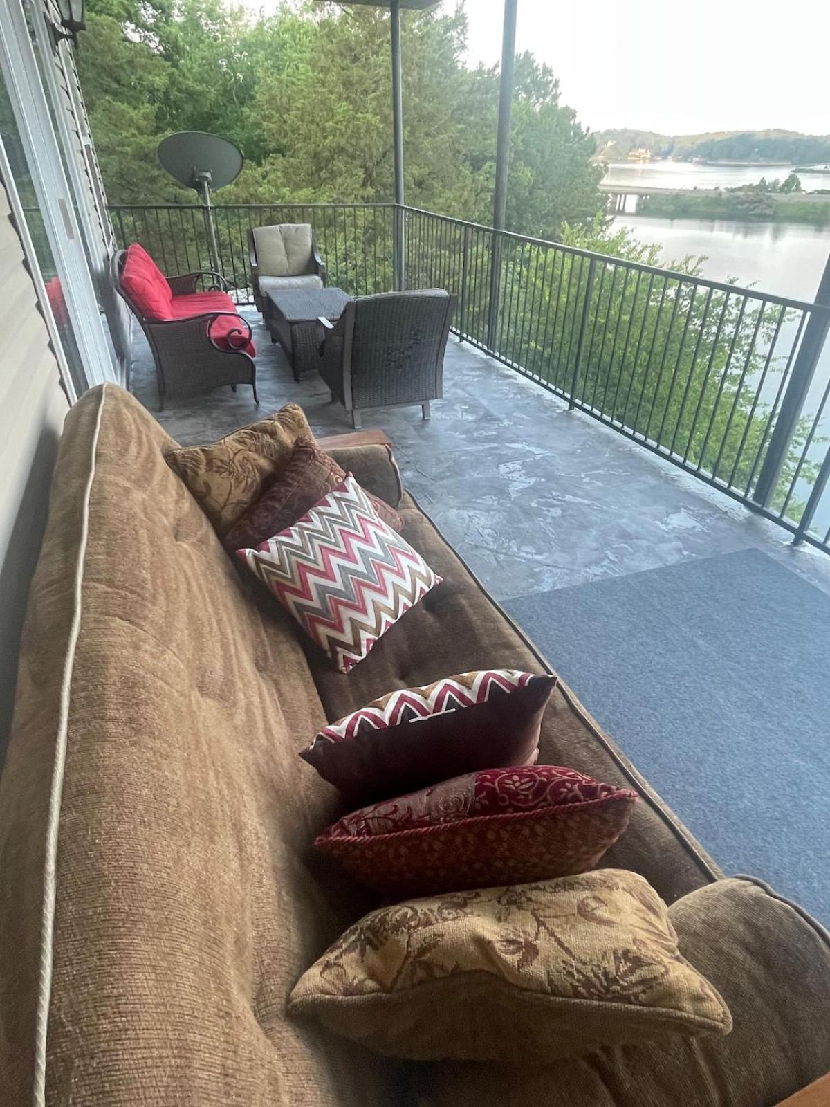 Brooklynn'S Bay, Elegant Lakefront Condo Retreat Hot Springs Kültér fotó